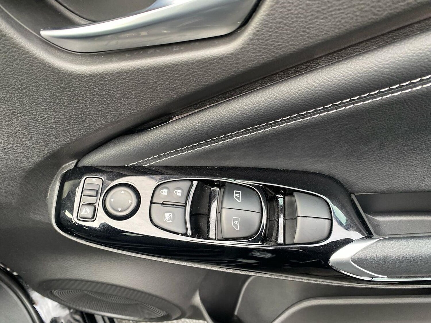 Used Nissan Juke 2024 for sale - 77488330: Photo 21