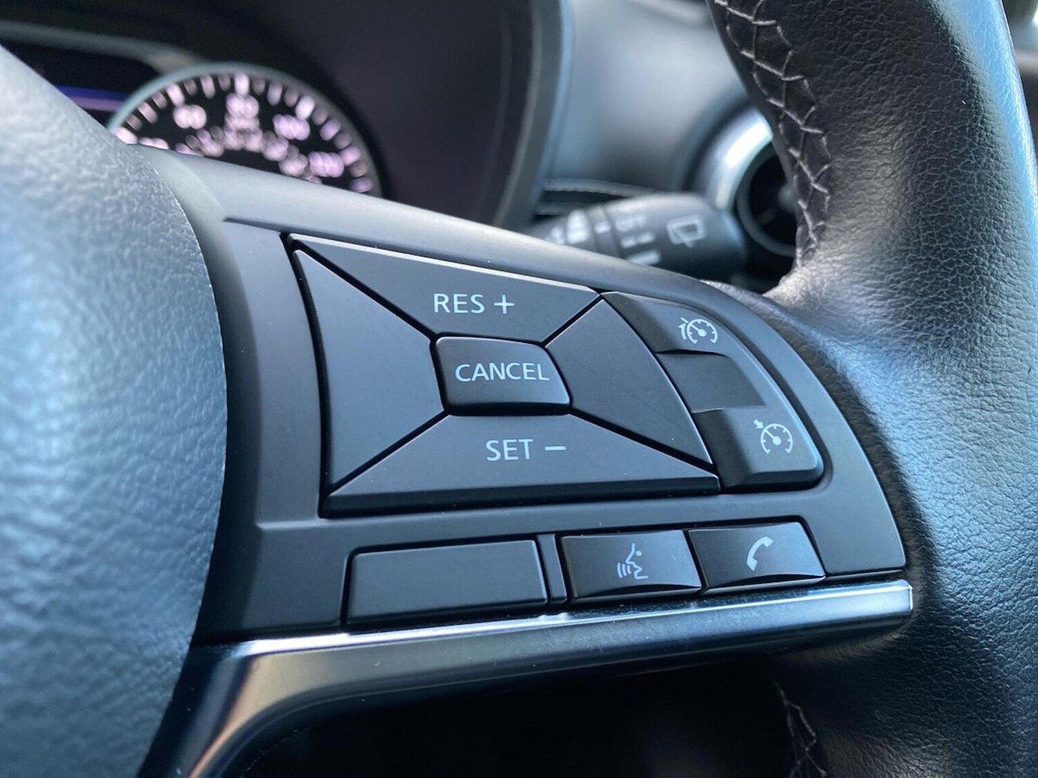 Used Nissan Juke 2022 for sale - 76650220: Photo 24