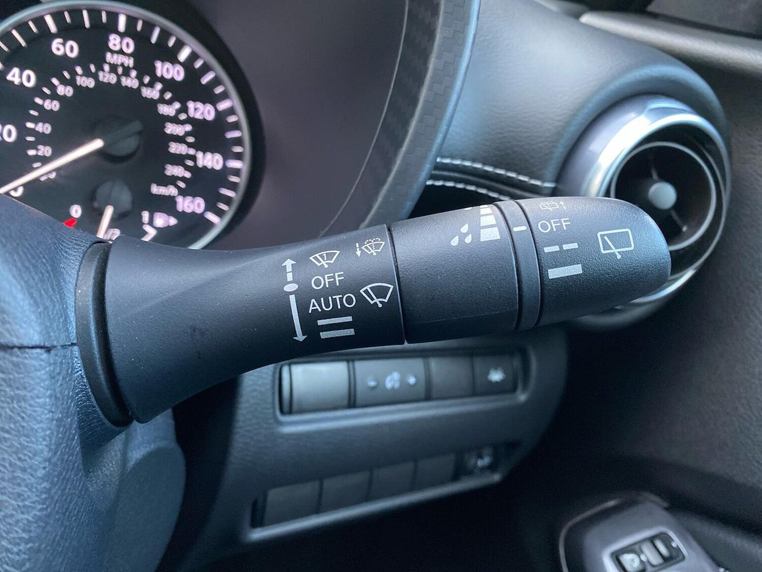 Used Nissan Juke 2022 for sale - 76650220: Photo 26