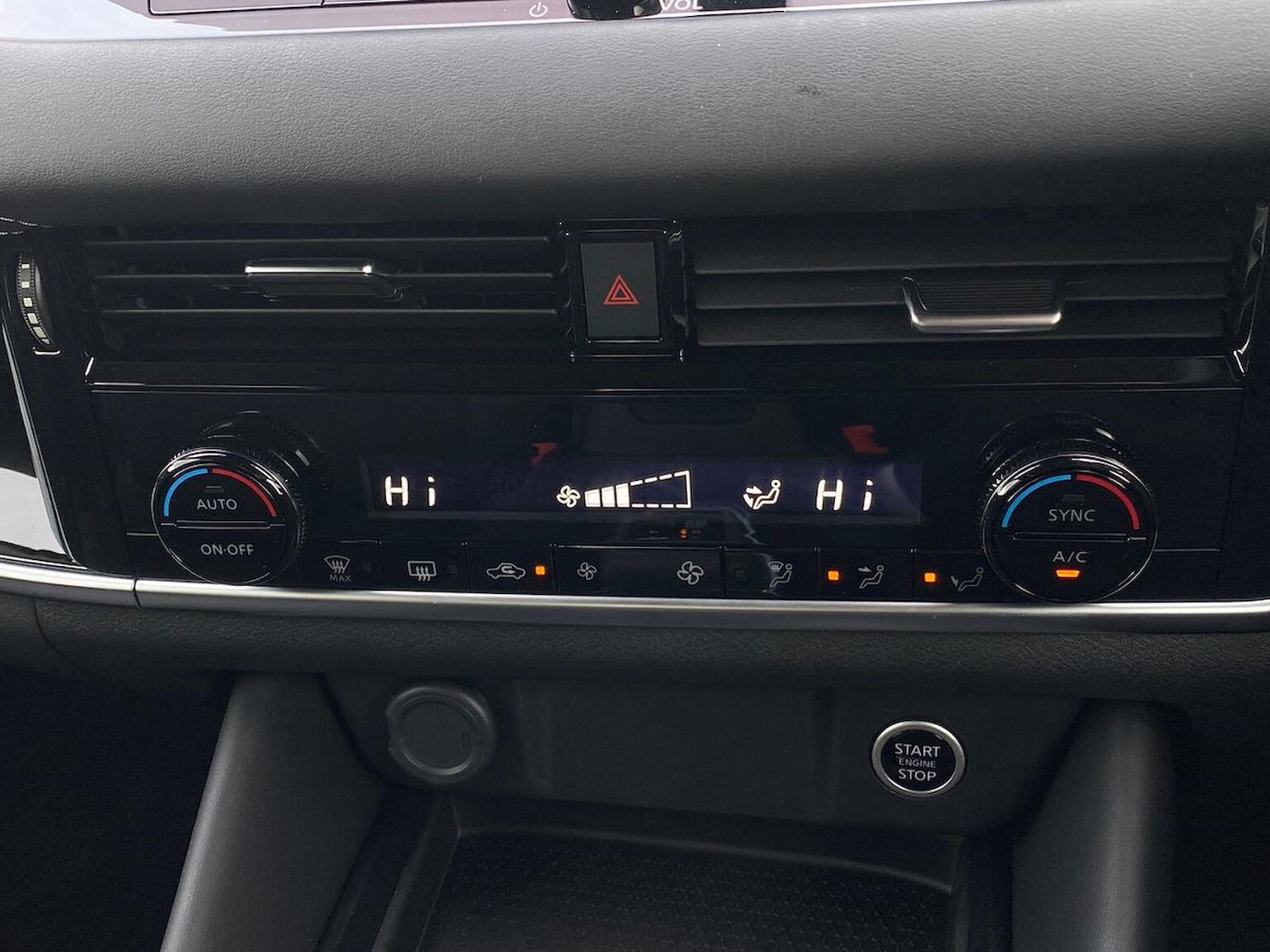 Used Nissan Qashqai 2024 for sale - 76687325: Photo 12