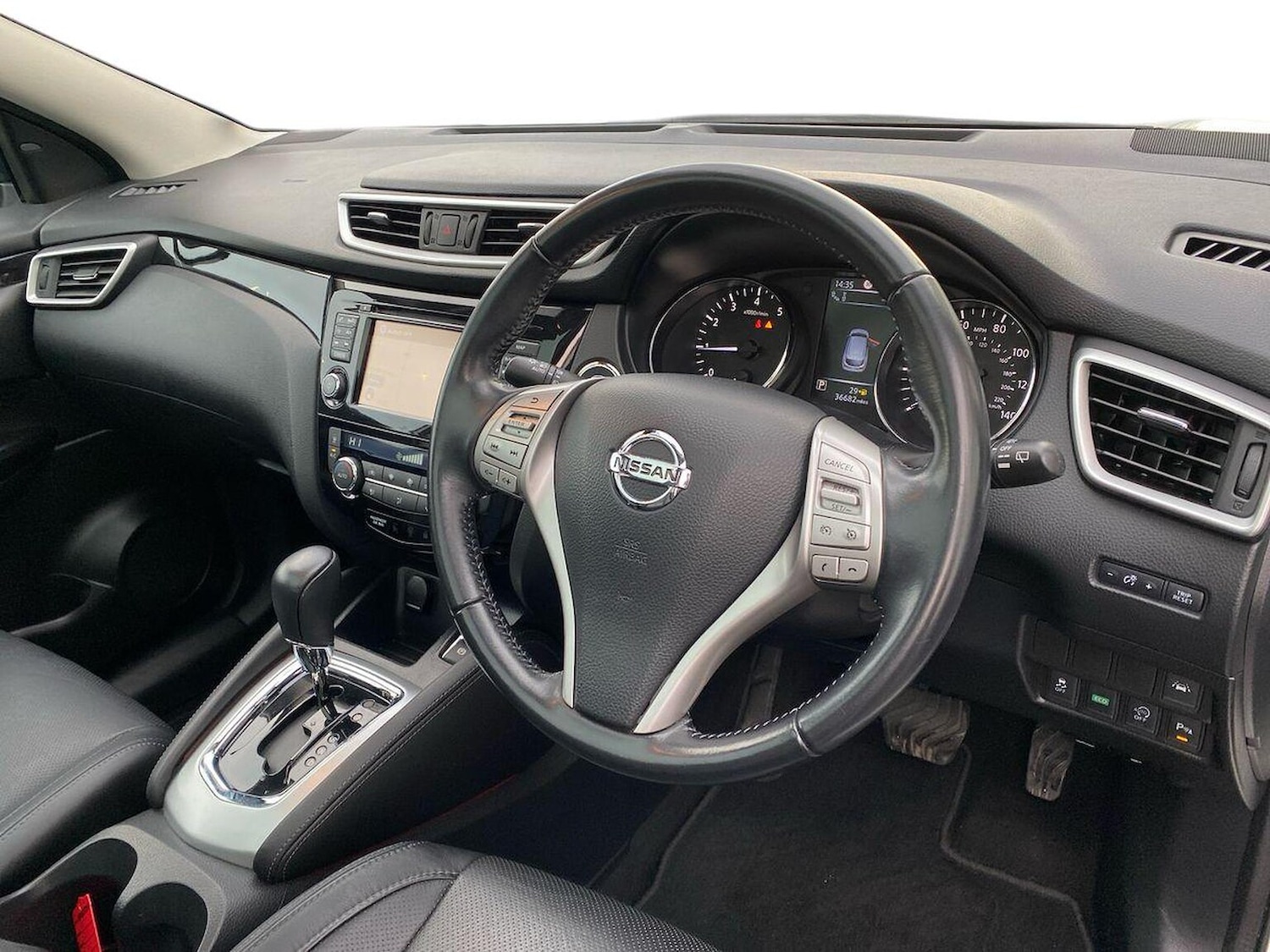 Used Nissan Qashqai 2015 for sale - 76791831: Photo 16