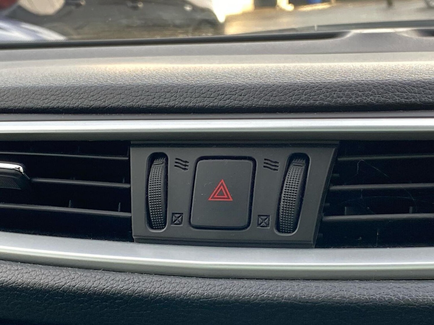 Used Nissan Qashqai 2015 for sale - 76791831: Photo 23