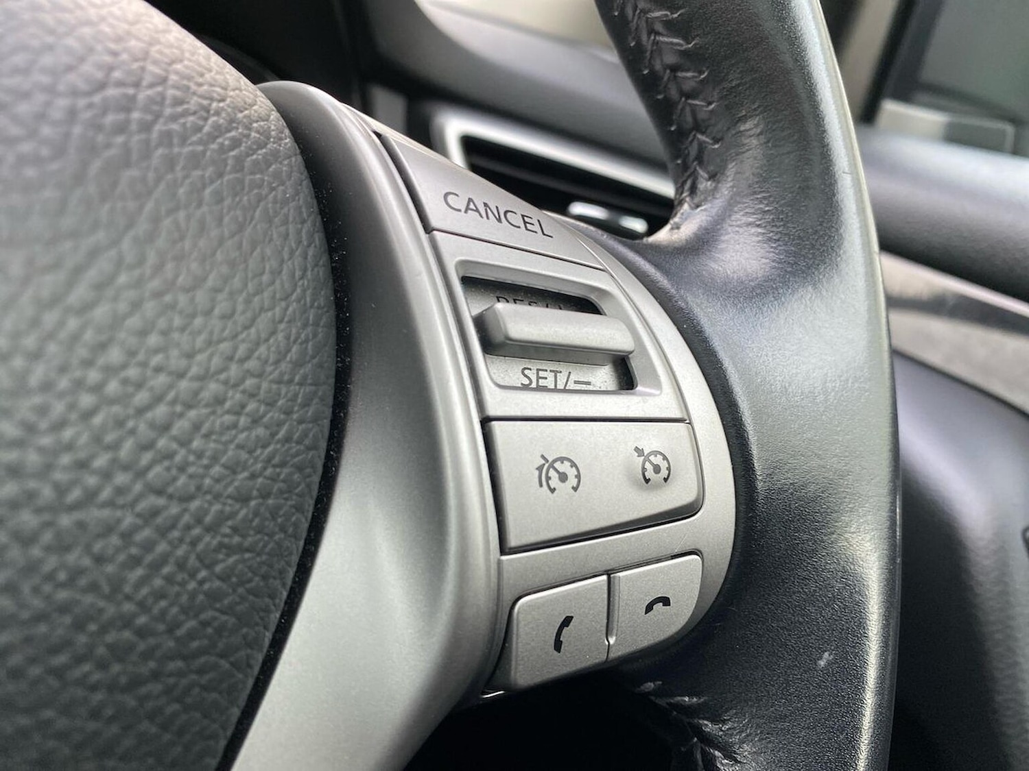 Used Nissan Qashqai 2015 for sale - 76791831: Photo 25