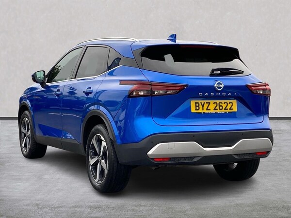 Used Nissan Qashqai 2021 for sale - 76243181: Photo 2