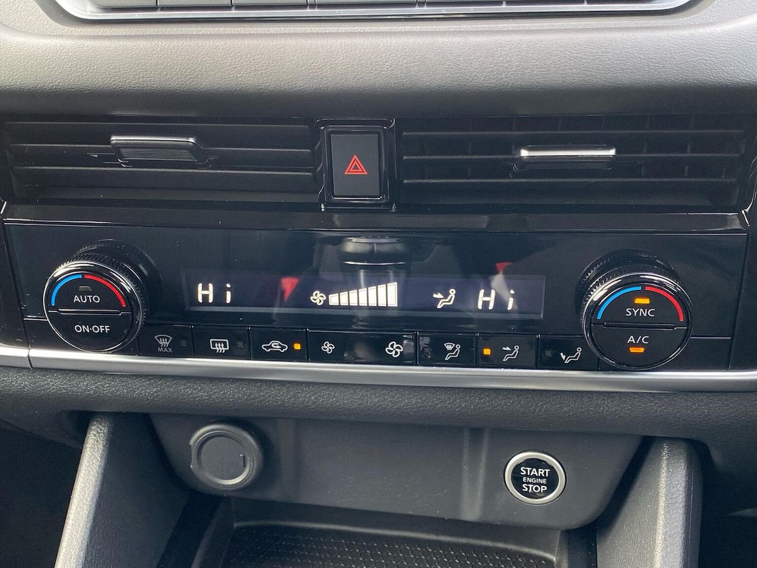 Used Nissan Qashqai 2022 for sale - 76510704: Photo 12