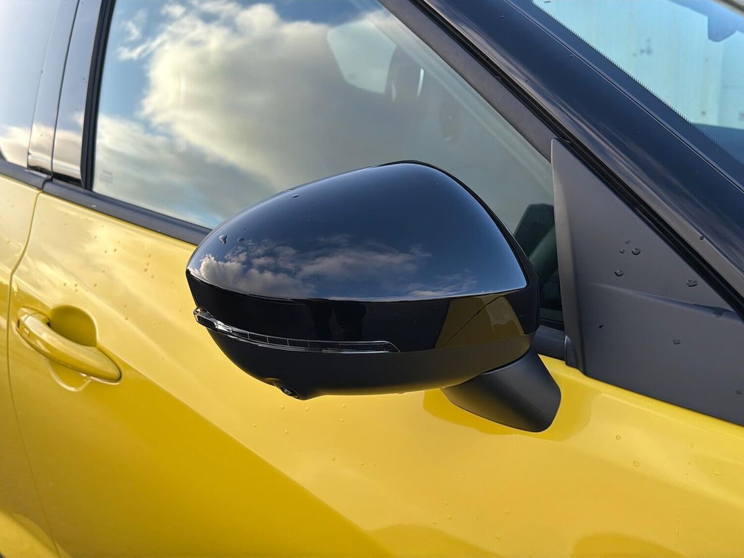 Used Nissan Juke 2024 for sale - 77813360: Photo 32