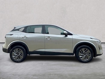Used Nissan Qashqai 2025 for sale - 76179015: Photo