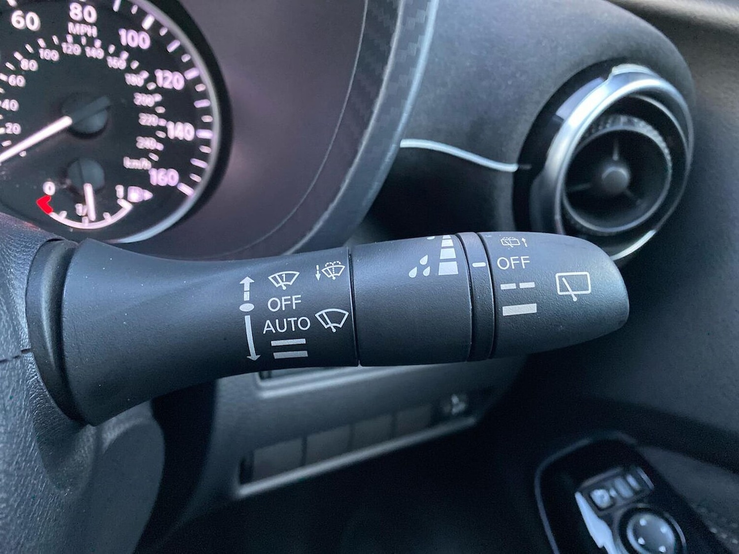 Used Nissan Juke 2023 for sale - 76725890: Photo 26