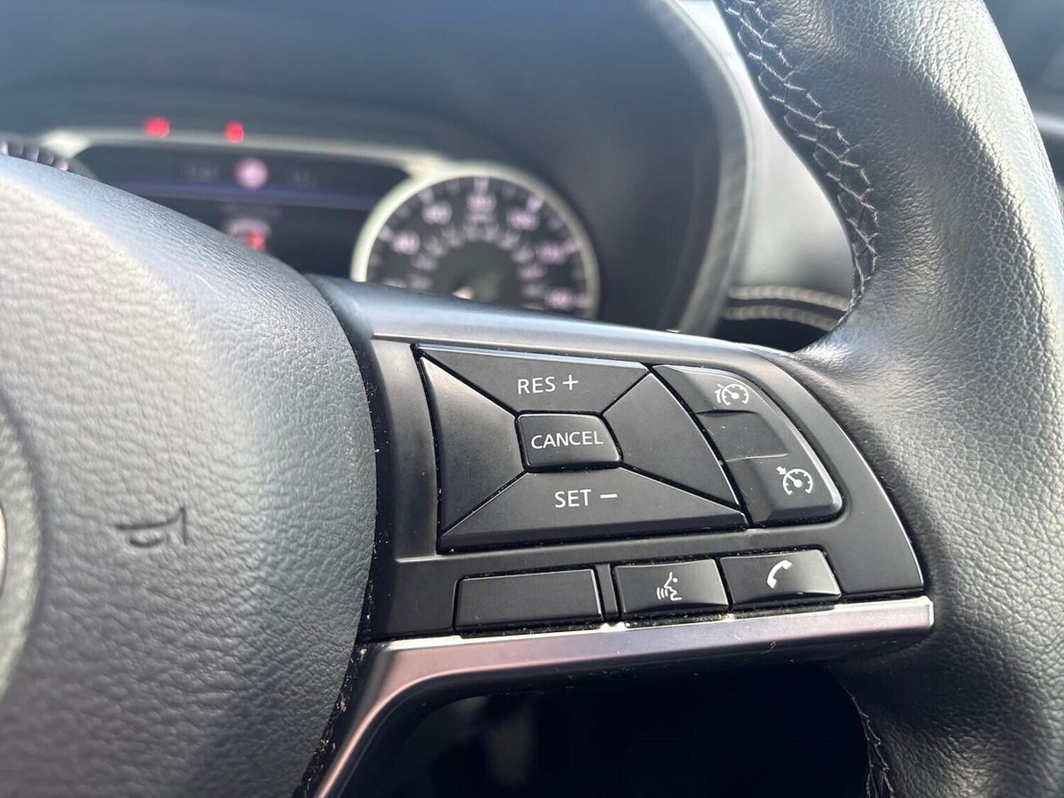 Used Nissan Juke 2024 for sale - 78191003: Photo 28