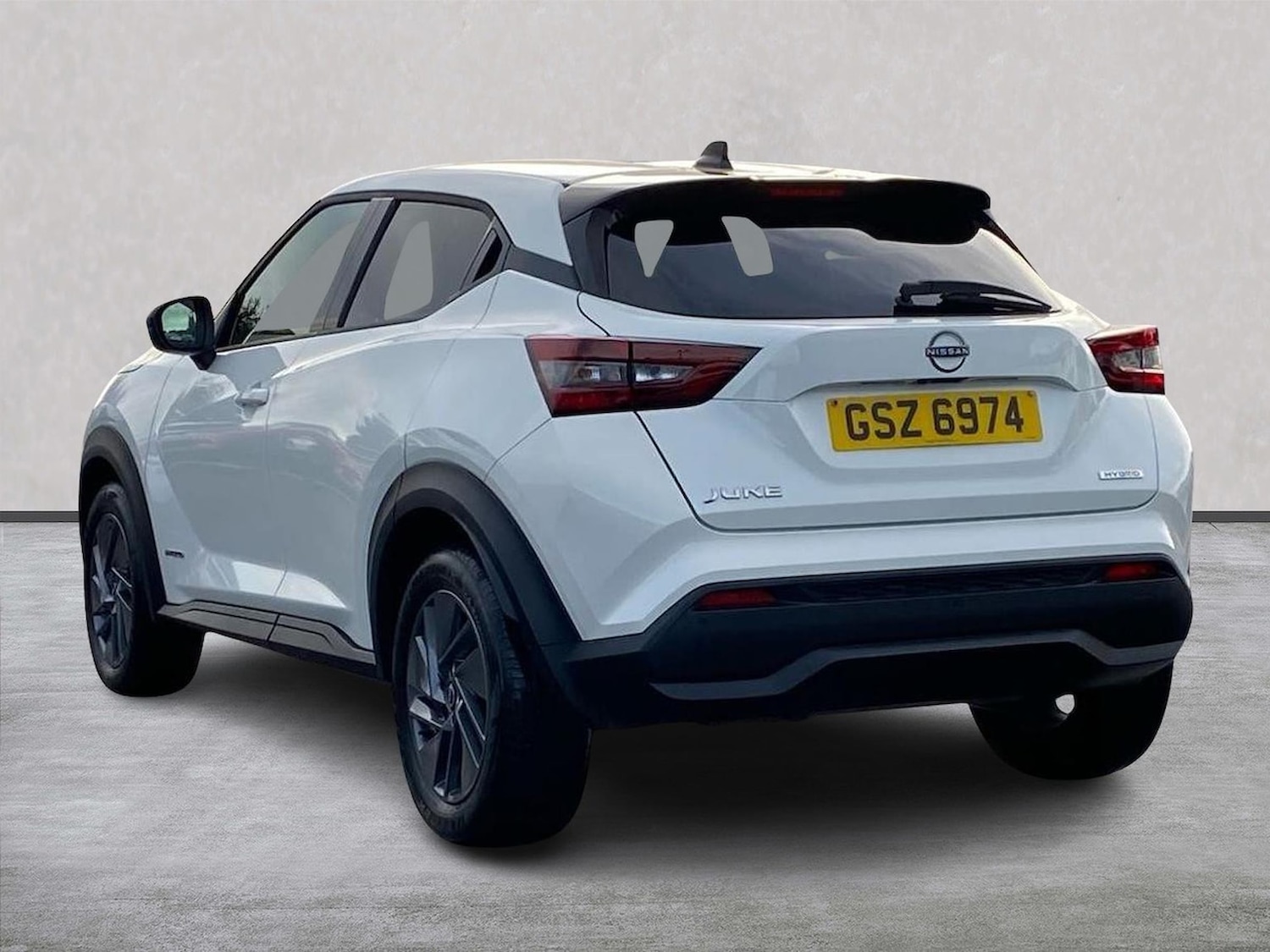 Used Nissan Juke 2023 for sale - 76517931: Photo 2