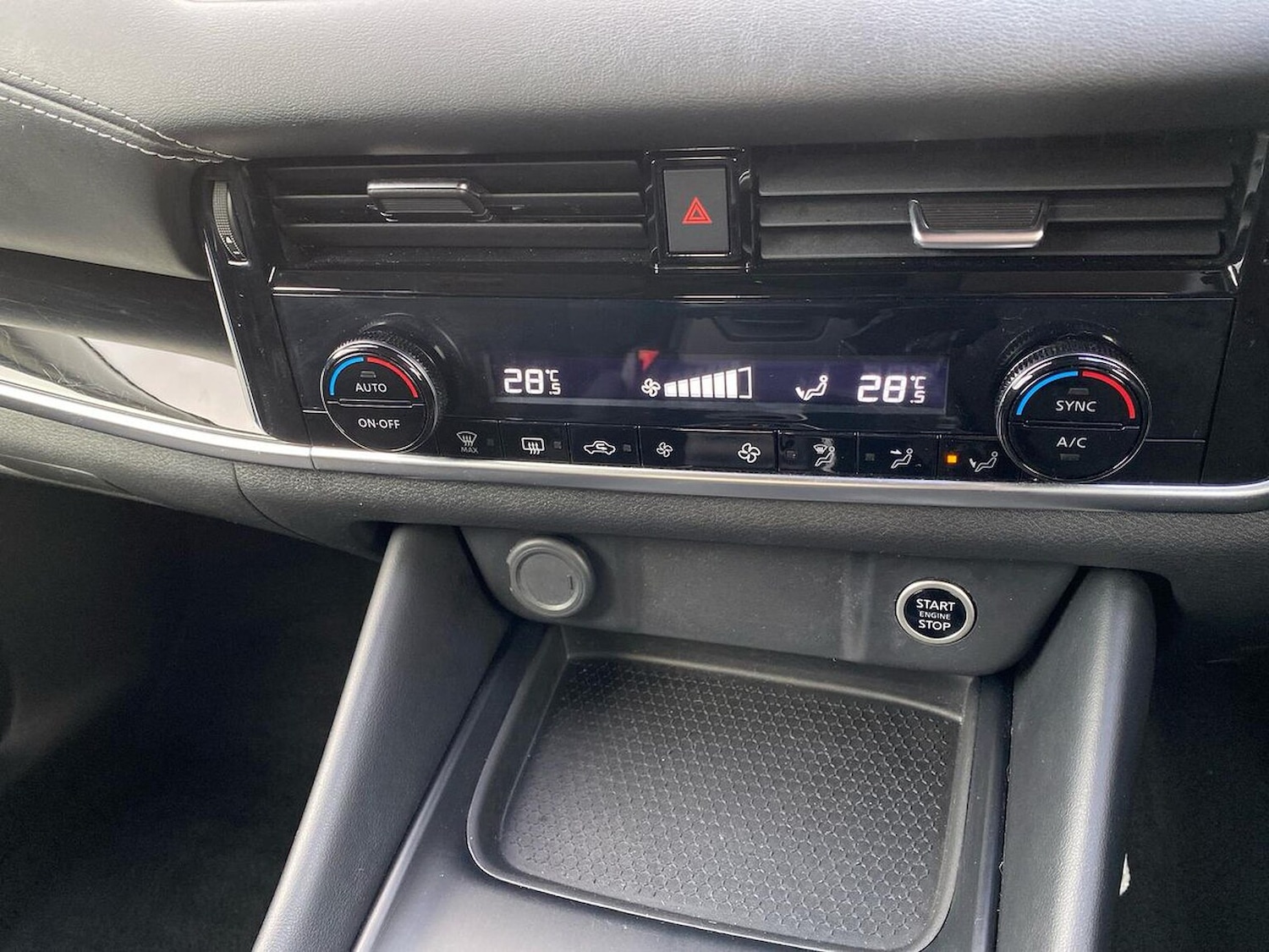 Used Nissan Qashqai 2024 for sale - 76490776: Photo 12