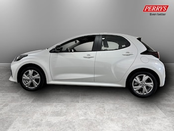 Used Mazda Mazda2 HYBRID 2026 for sale - 78132333: Photo