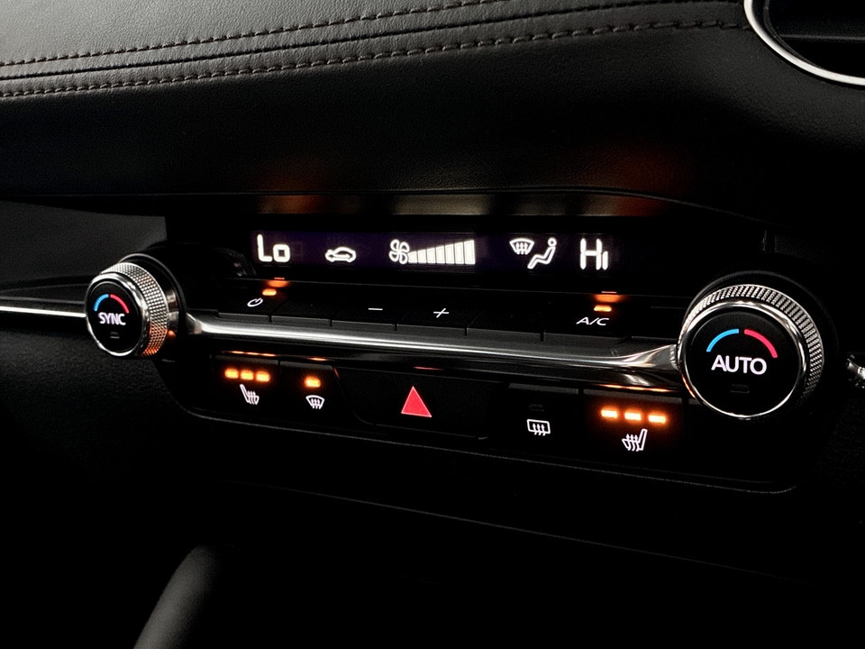 Used Mazda Mazda3 2023 for sale - 77916510: Photo 35