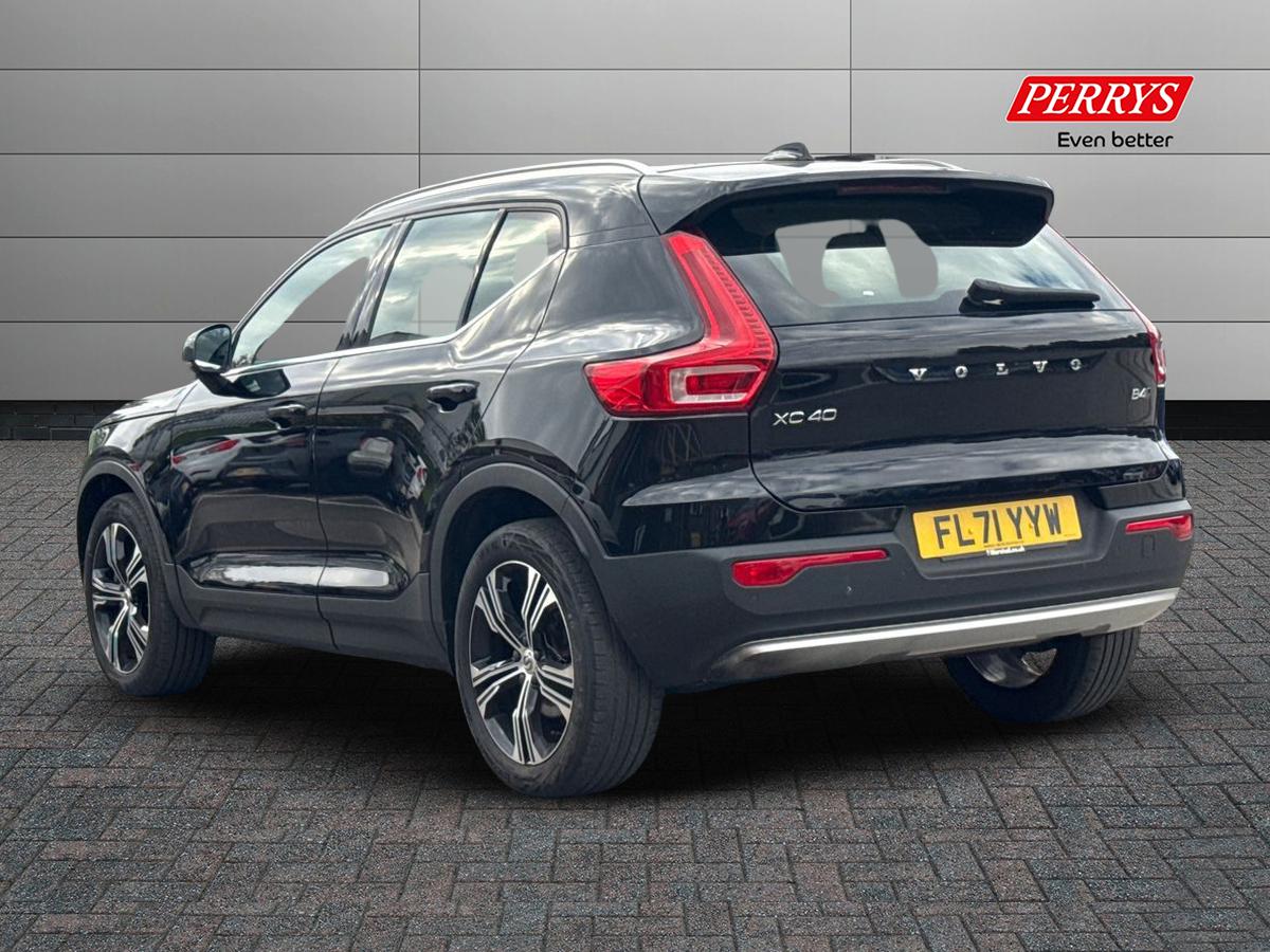 Used Volvo XC40 2022 for sale - 76669302: Photo 2