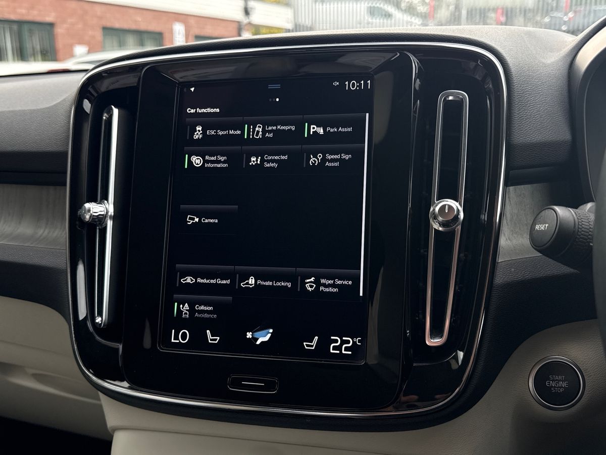 Used Volvo XC40 2022 for sale - 76669302: Photo 26