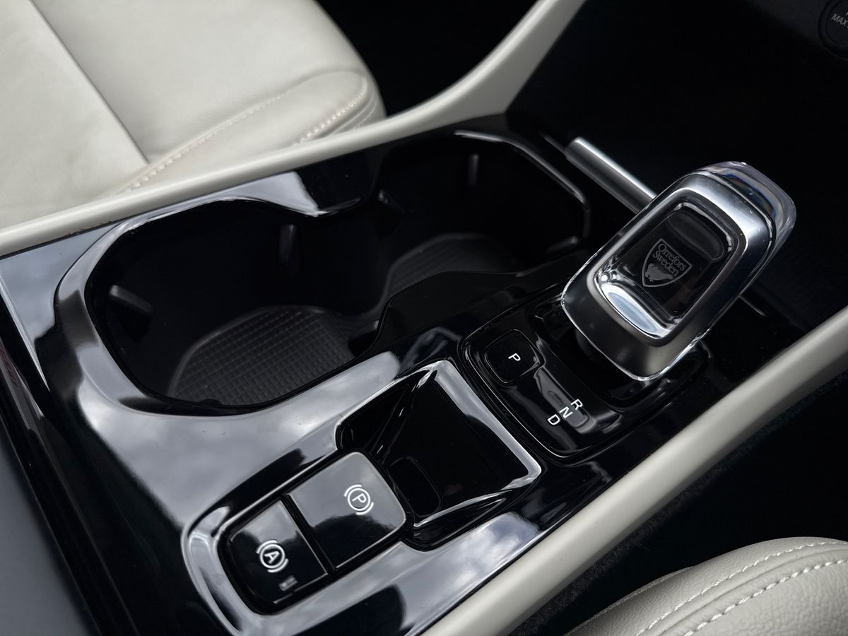 Used Volvo XC40 2022 for sale - 76669302: Photo 27