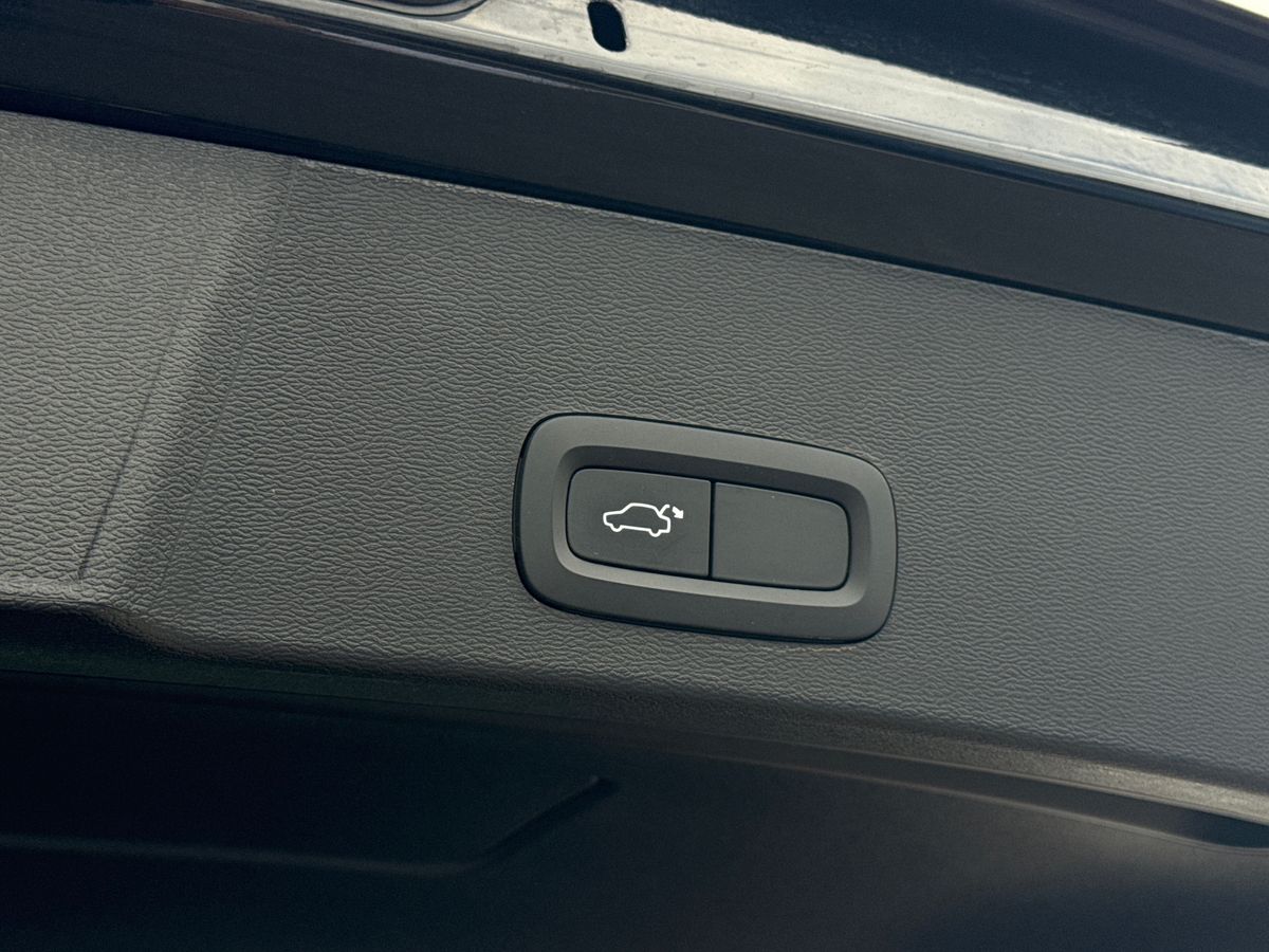 Used Volvo XC40 2022 for sale - 76669302: Photo 34