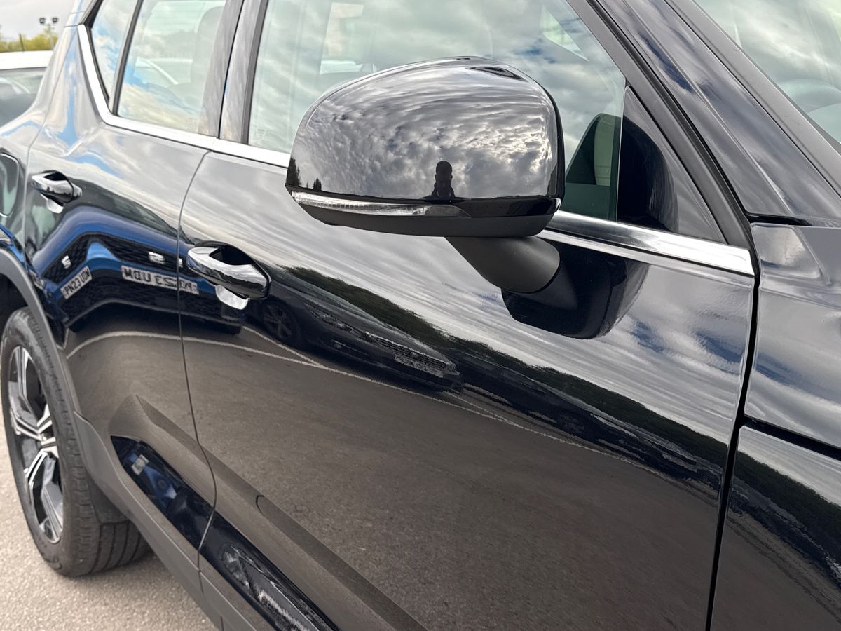 Used Volvo XC40 2022 for sale - 76669302: Photo 38