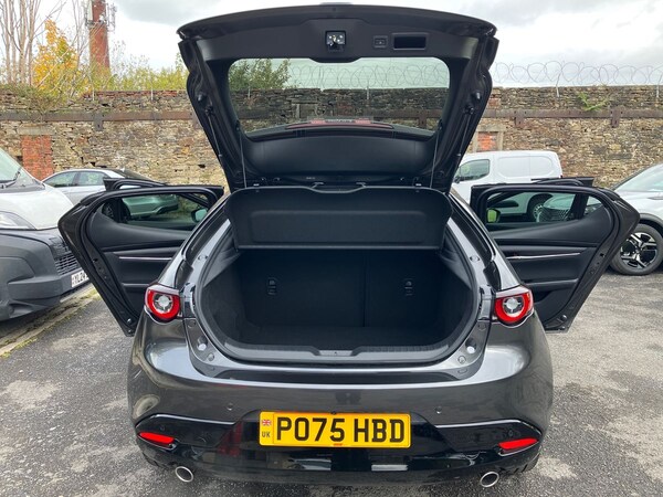 Used Mazda Mazda3 2025 for sale - 76192238: Photo 40