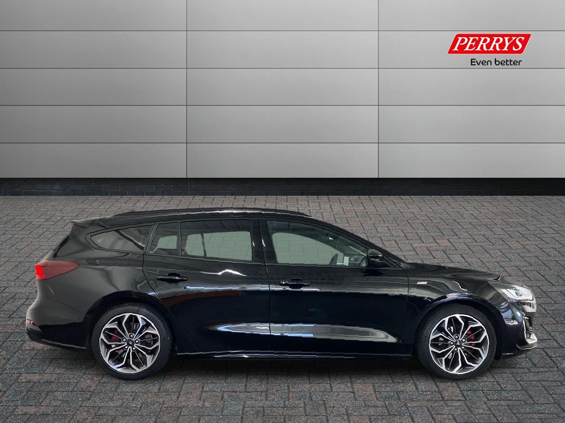 Used Ford Focus 2022 for sale - 75903984: Photo 3