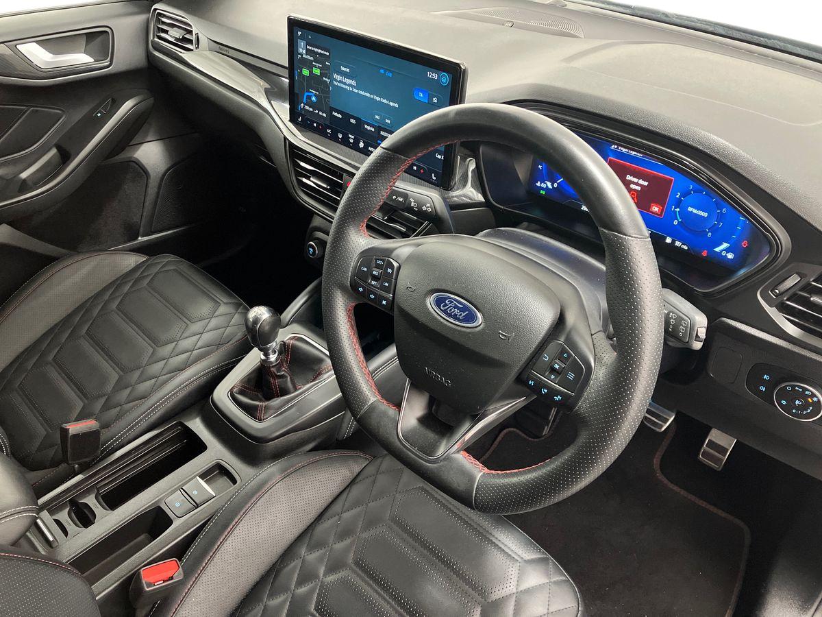 Used Ford Focus 2022 for sale - 75903984: Photo 9