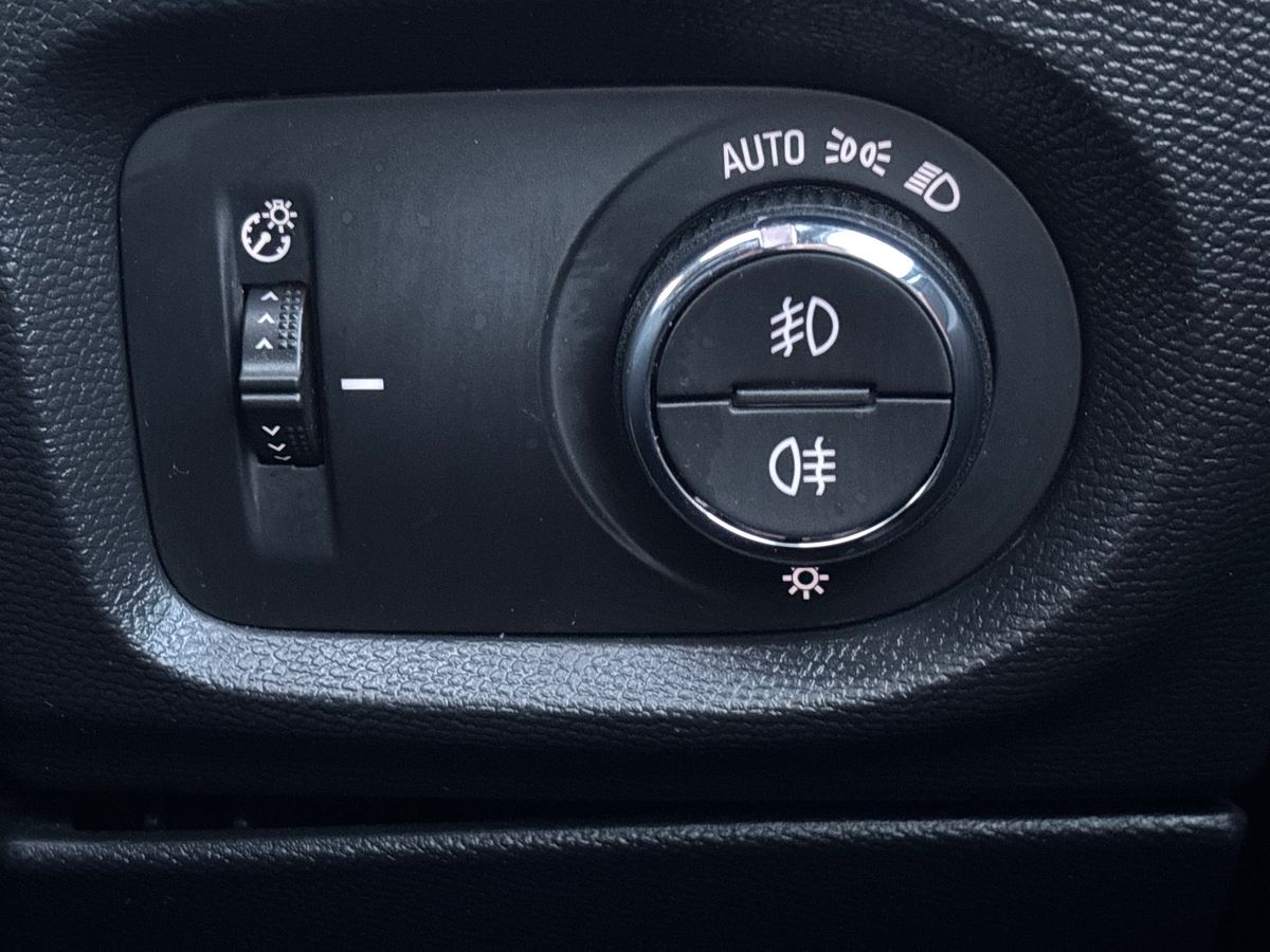 Used Vauxhall Corsa 2023 for sale - 77240465: Photo 25