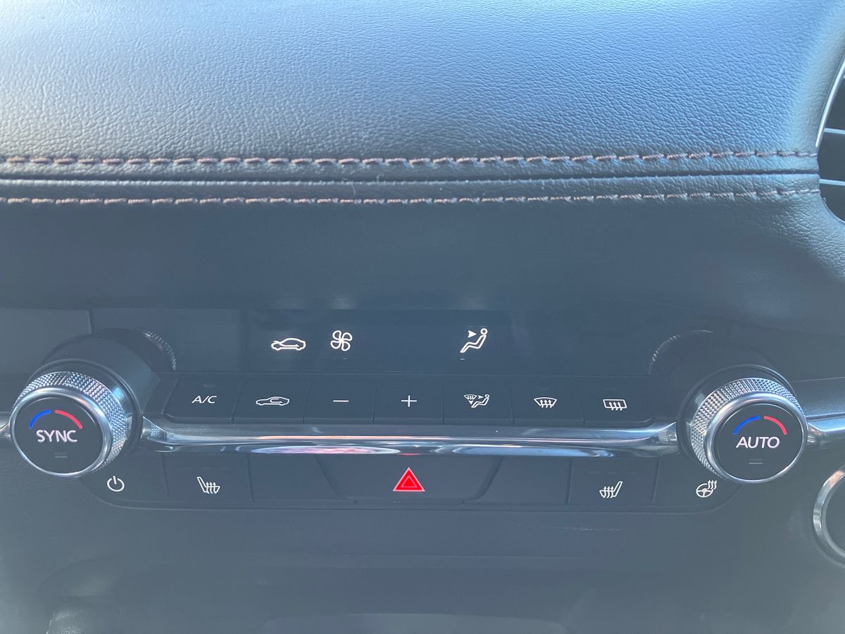 Used Mazda Mazda3 2025 for sale - 76762614: Photo 12