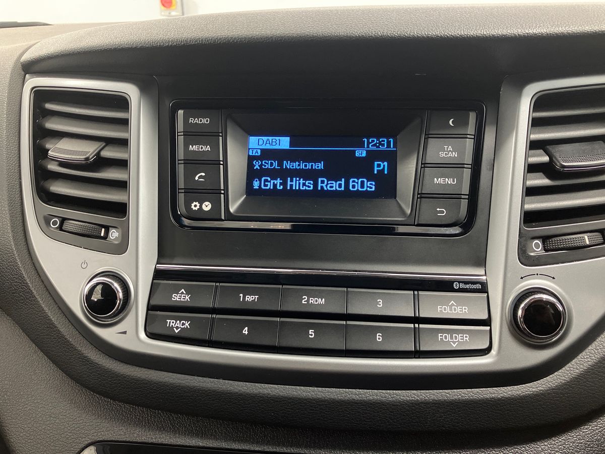 Used Hyundai TUCSON 2017 for sale - 76128541: Photo 11