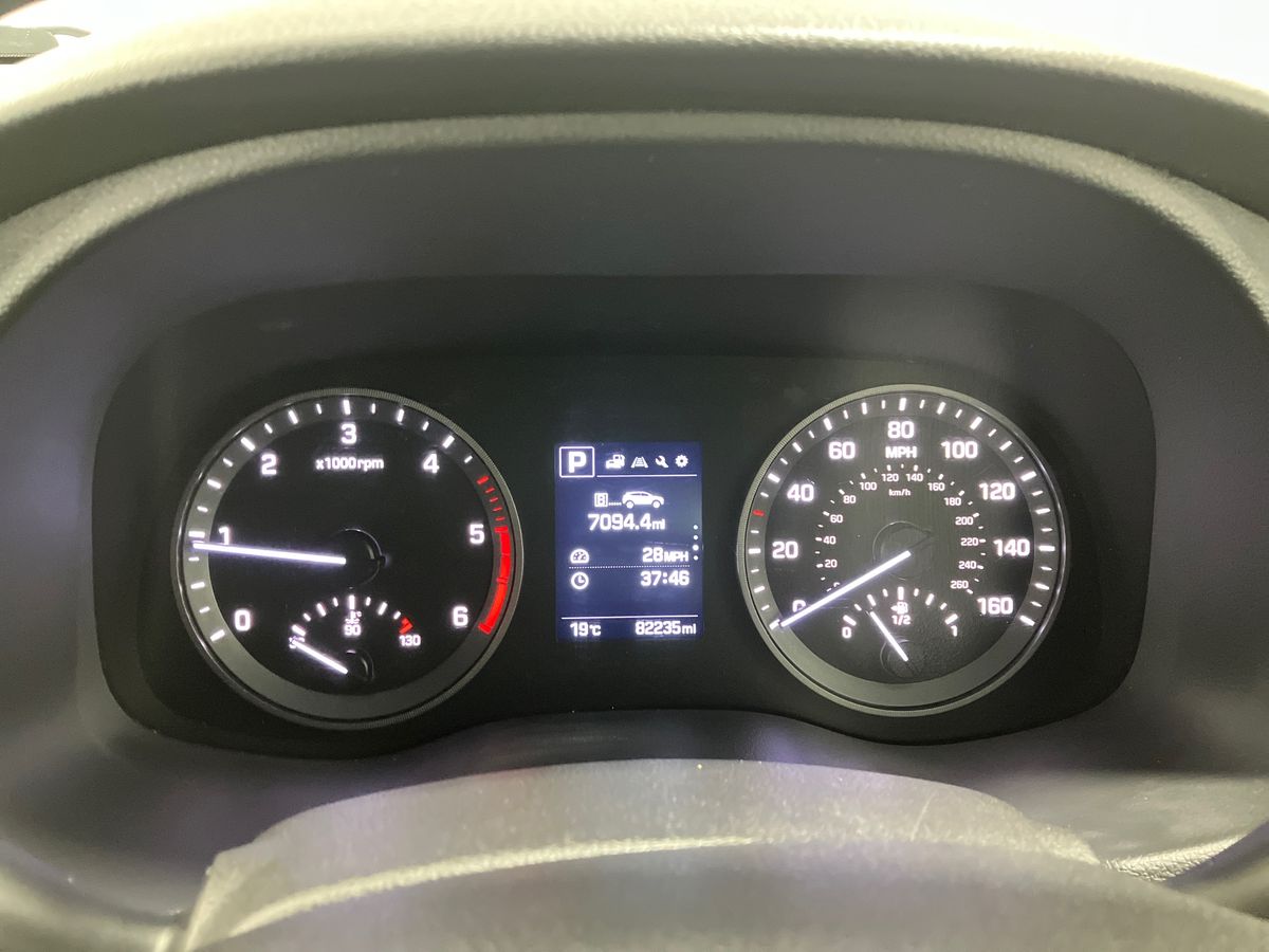 Used Hyundai TUCSON 2017 for sale - 76128541: Photo 16