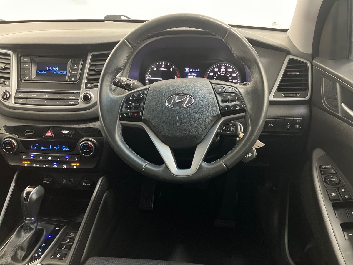 Used Hyundai TUCSON 2017 for sale - 76128541: Photo 17