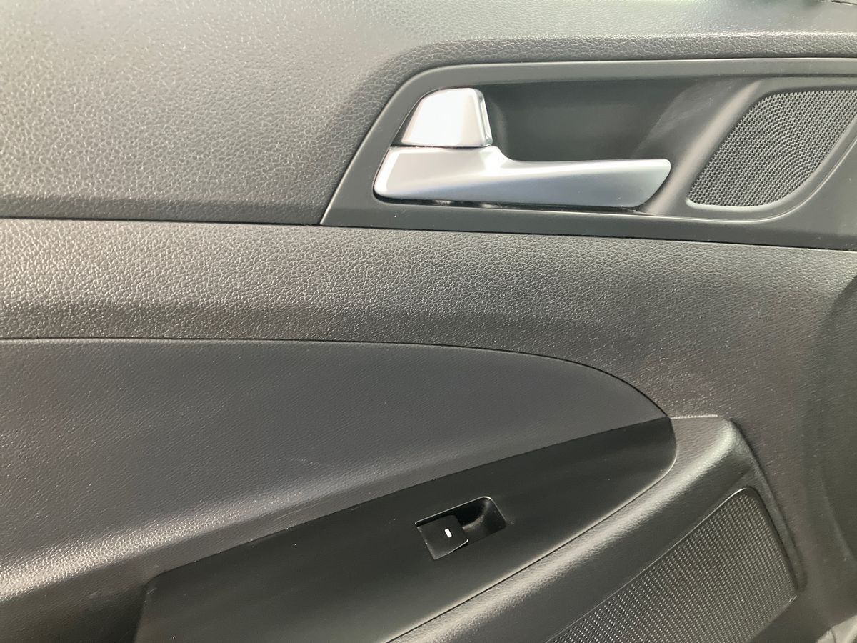 Used Hyundai TUCSON 2017 for sale - 76128541: Photo 38