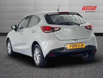 Used Mazda Mazda2 2019 for sale - 75626200: Photo
