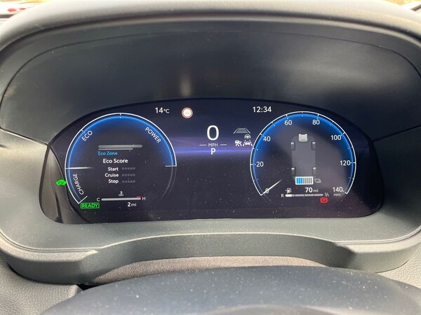 Used Mazda Mazda2 HYBRID 2025 for sale - 76192292: Photo 15