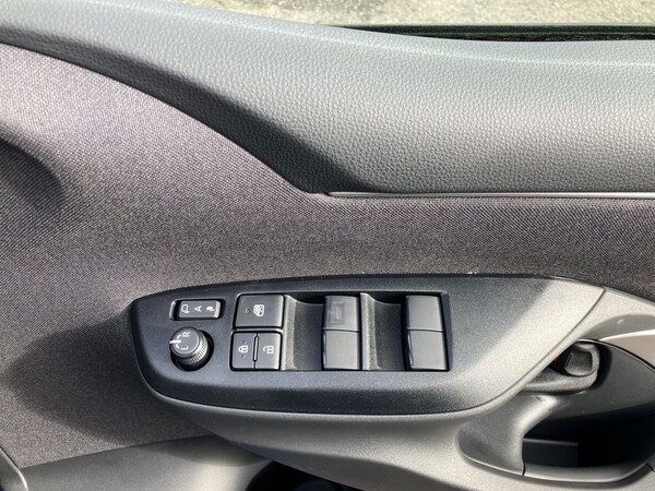 Used Mazda Mazda2 HYBRID 2025 for sale - 76192292: Photo 19