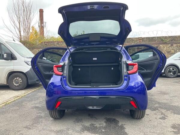 Used Mazda Mazda2 HYBRID 2025 for sale - 76192292: Photo 40