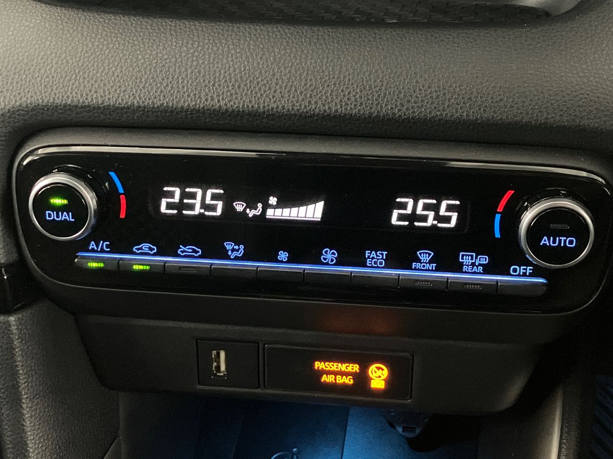 Used Mazda Mazda2 HYBRID 2022 for sale - 77221169: Photo 12