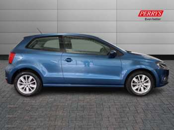 Used Volkswagen Polo 2015 for sale - 74729397: Photo