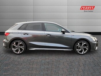 Used Audi A3 2023 for sale - 77113713: Photo