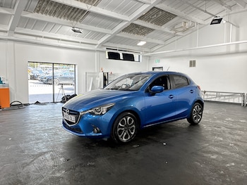 Used Mazda Mazda2 2016 for sale - 78132290: Photo