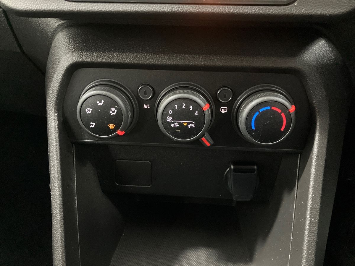 Used Dacia Sandero Stepway 2023 for sale - 76462317: Photo 12