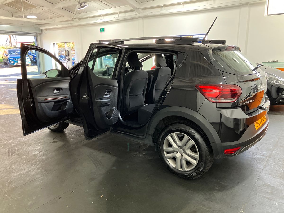 Used Dacia Sandero Stepway 2023 for sale - 76462317: Photo 37