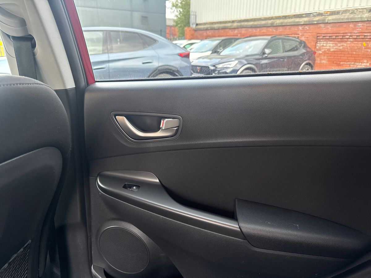Used Hyundai KONA 2020 for sale - 76341171: Photo 24