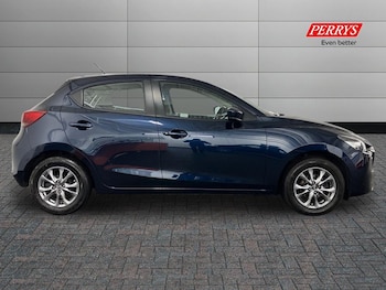 Used Mazda Mazda2 2023 for sale - 76491086: Photo
