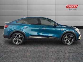 Used Renault Arkana 2023 for sale - 76969342: Photo