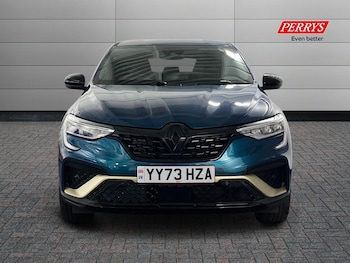 Used Renault Arkana 2023 for sale - 76969342: Photo