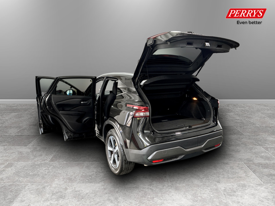 Used Nissan Qashqai 2023 for sale - 77240478: Photo 32