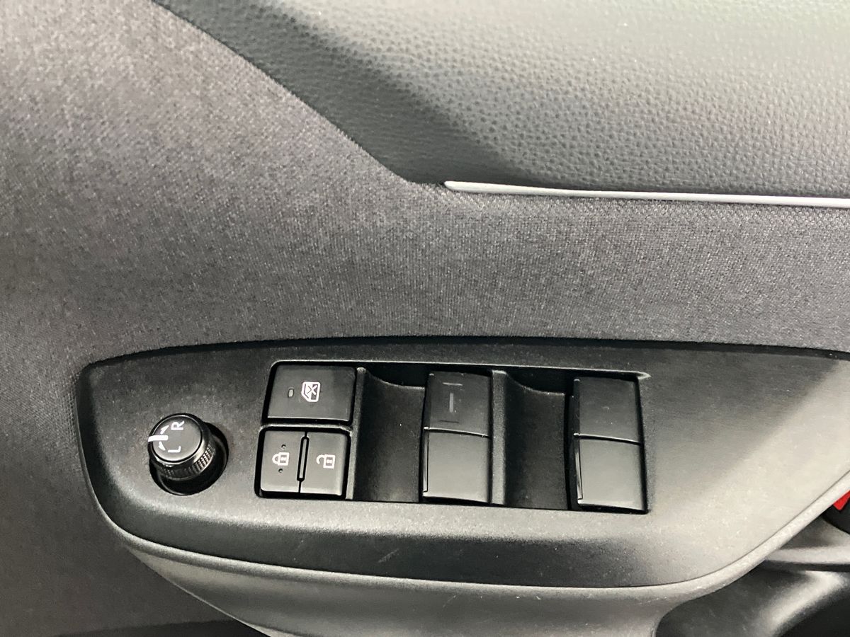 Used Mazda Mazda2 HYBRID 2023 for sale - 76351971: Photo 18