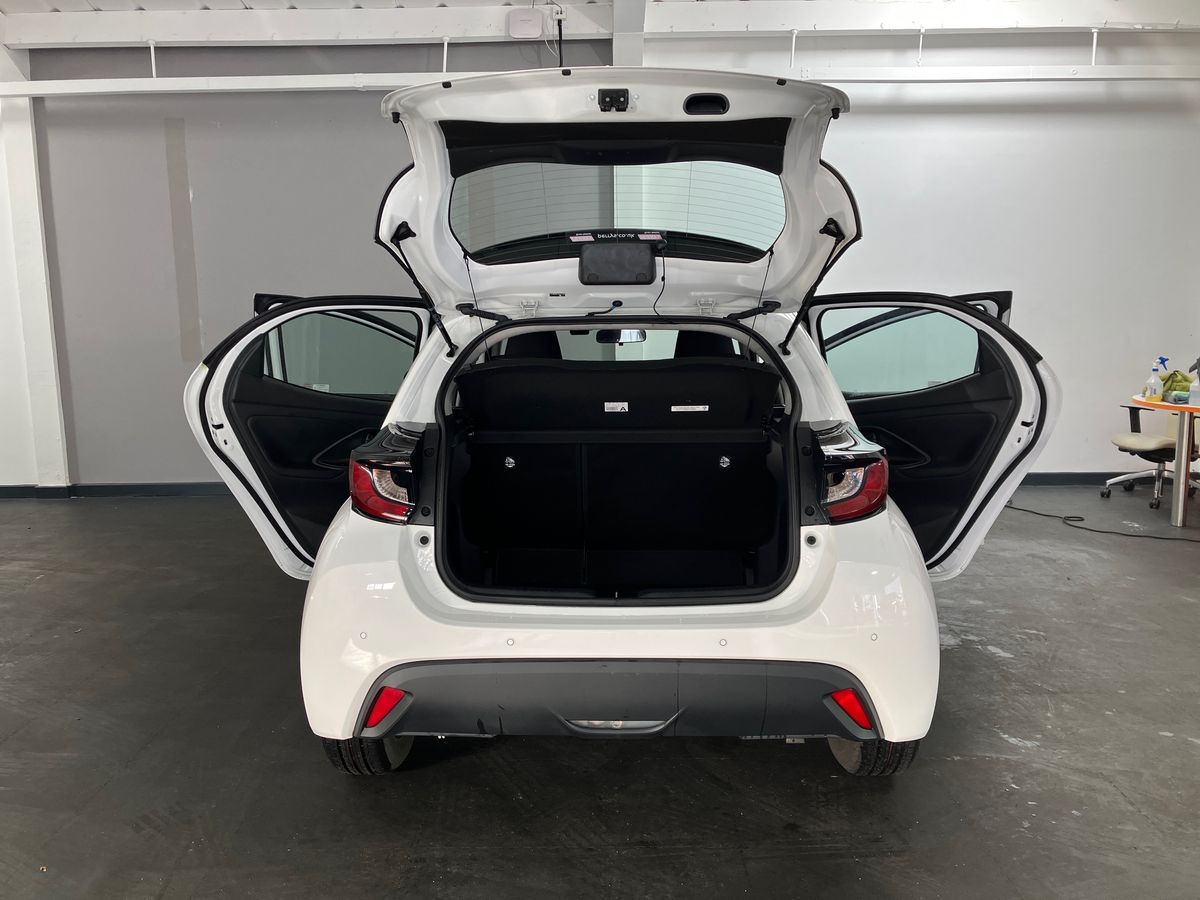 Used Mazda Mazda2 HYBRID 2023 for sale - 76351971: Photo 33