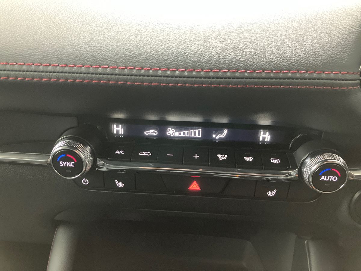 Used Mazda Mazda3 2026 for sale - 76706823: Photo 13