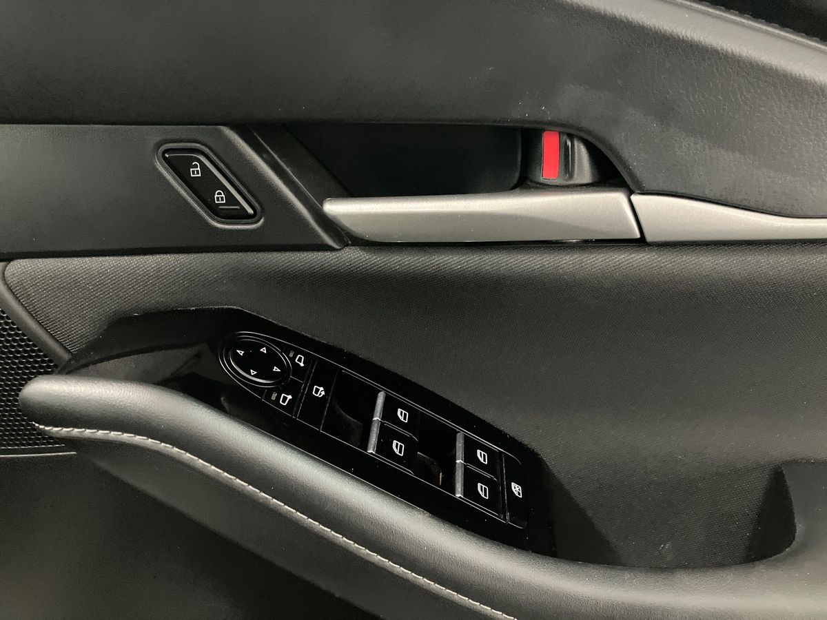 Used Mazda CX-30 2023 for sale - 75932762: Photo 31